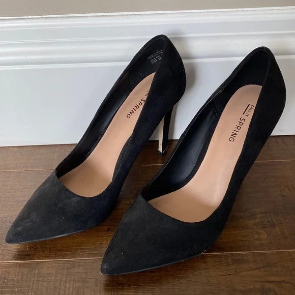 Call It Spring Black Pumps - Picture 4 of 6